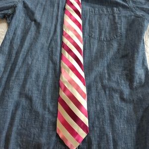 Pink and white tie